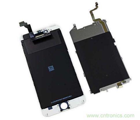 iPhone 6 Plus搭載的高清LED屏幕尺寸為5.5英寸，像素密度為401ppi，并采用了IPS（平面轉(zhuǎn)換）技術(shù)。（來源：iFixit）