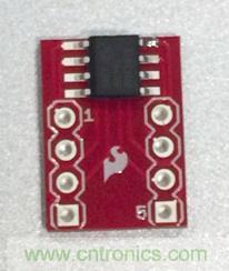 圖2：SOIC-8 BOB準(zhǔn)備。