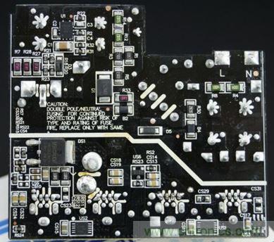 69元小米4口USB充電器詳細拆解，看完你也能DIY一個